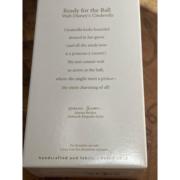 Hallmark Keepsake Ornament 2012 Ready For The Ball Disneys Cinderella Fabric Chr - Picture 2 of 3